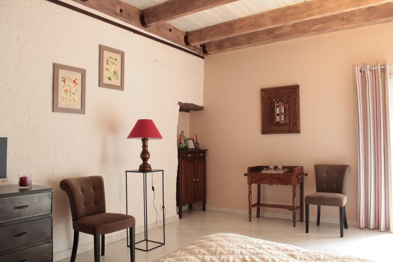 Mas De La Douceur Bed & Breakfast Saint-Andiol Dış mekan fotoğraf