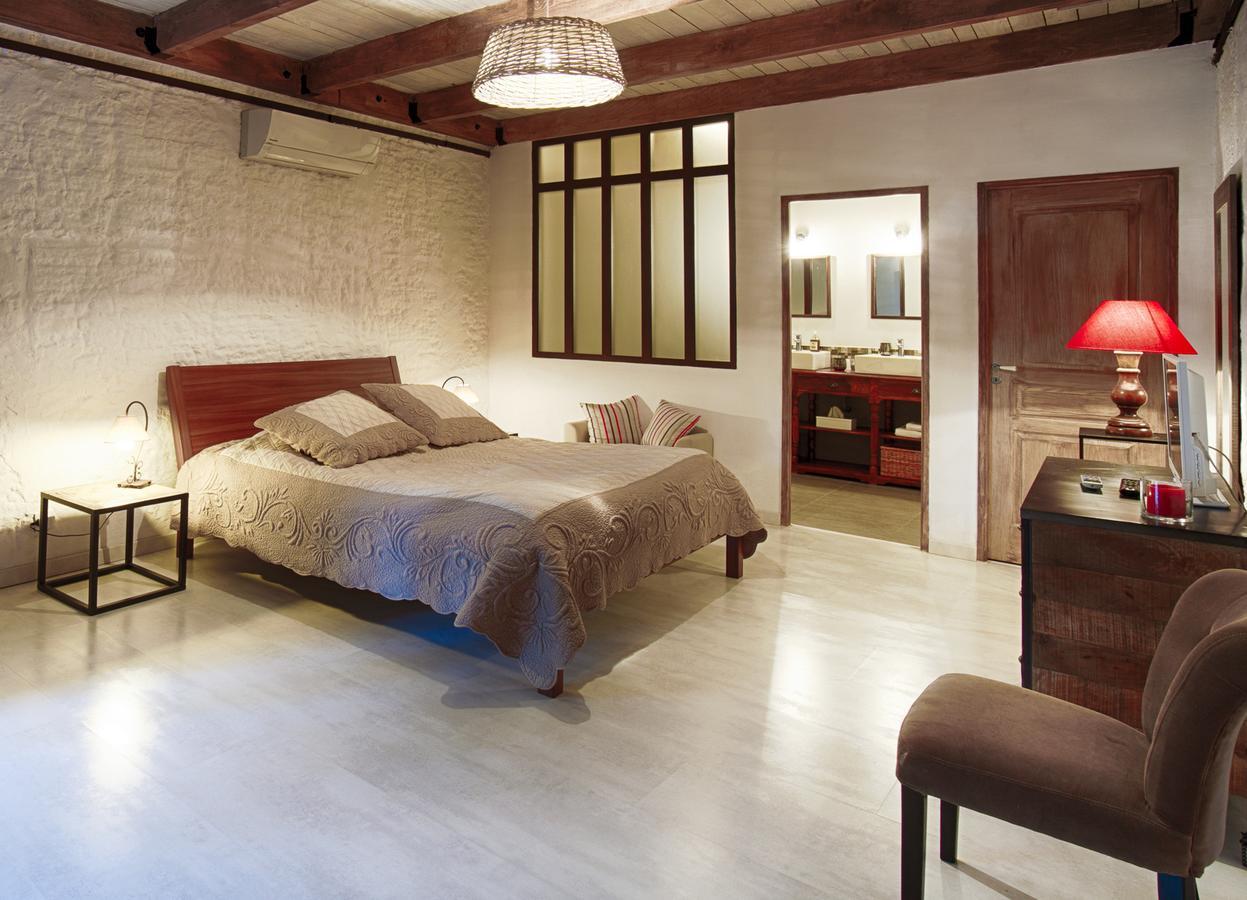 Mas De La Douceur Bed & Breakfast Saint-Andiol Dış mekan fotoğraf