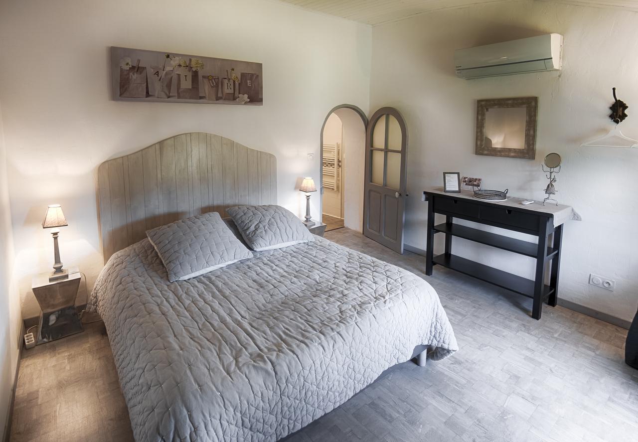 Mas De La Douceur Bed & Breakfast Saint-Andiol Dış mekan fotoğraf