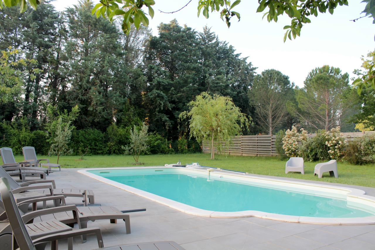 Mas De La Douceur Bed & Breakfast Saint-Andiol Dış mekan fotoğraf