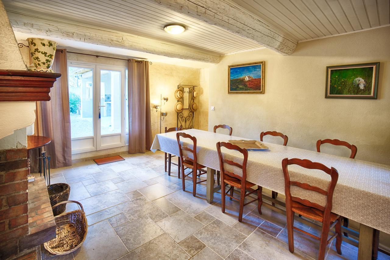 Mas De La Douceur Bed & Breakfast Saint-Andiol Dış mekan fotoğraf